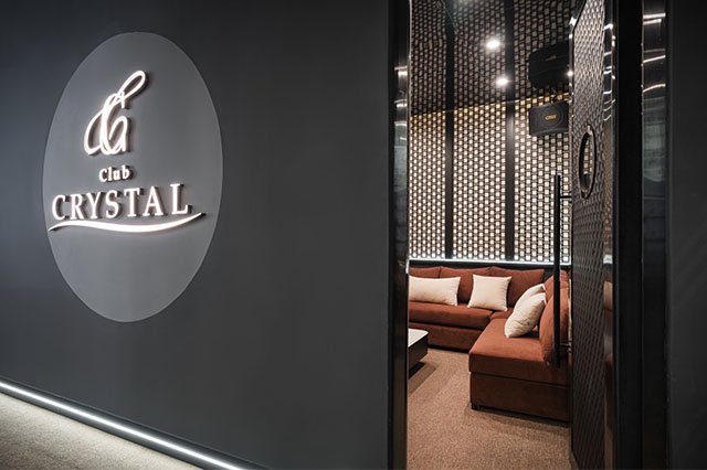 ハノイ・リンラン通り Club CRYSTAL クリスタルハノイのカラオケバー店内写真 2